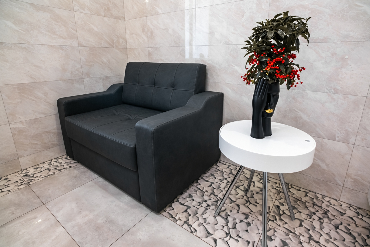 <p style="text-align:center"><span style="color:#000000"><span style="font-size:22px"><strong>ПЕРЕД ОПЕРАЦІЄЮ </strong></span></span><span style="color:#e67e22"><span style="font-size:22px"><strong>ХЕЙЛОПЛАСТИКИ</strong></span></span><span style="color:#000000"><span style="font-size:22px"><strong> ПРОЙДІТЬ КОНСУЛЬТАЦІЮ</strong></span></span></p>

